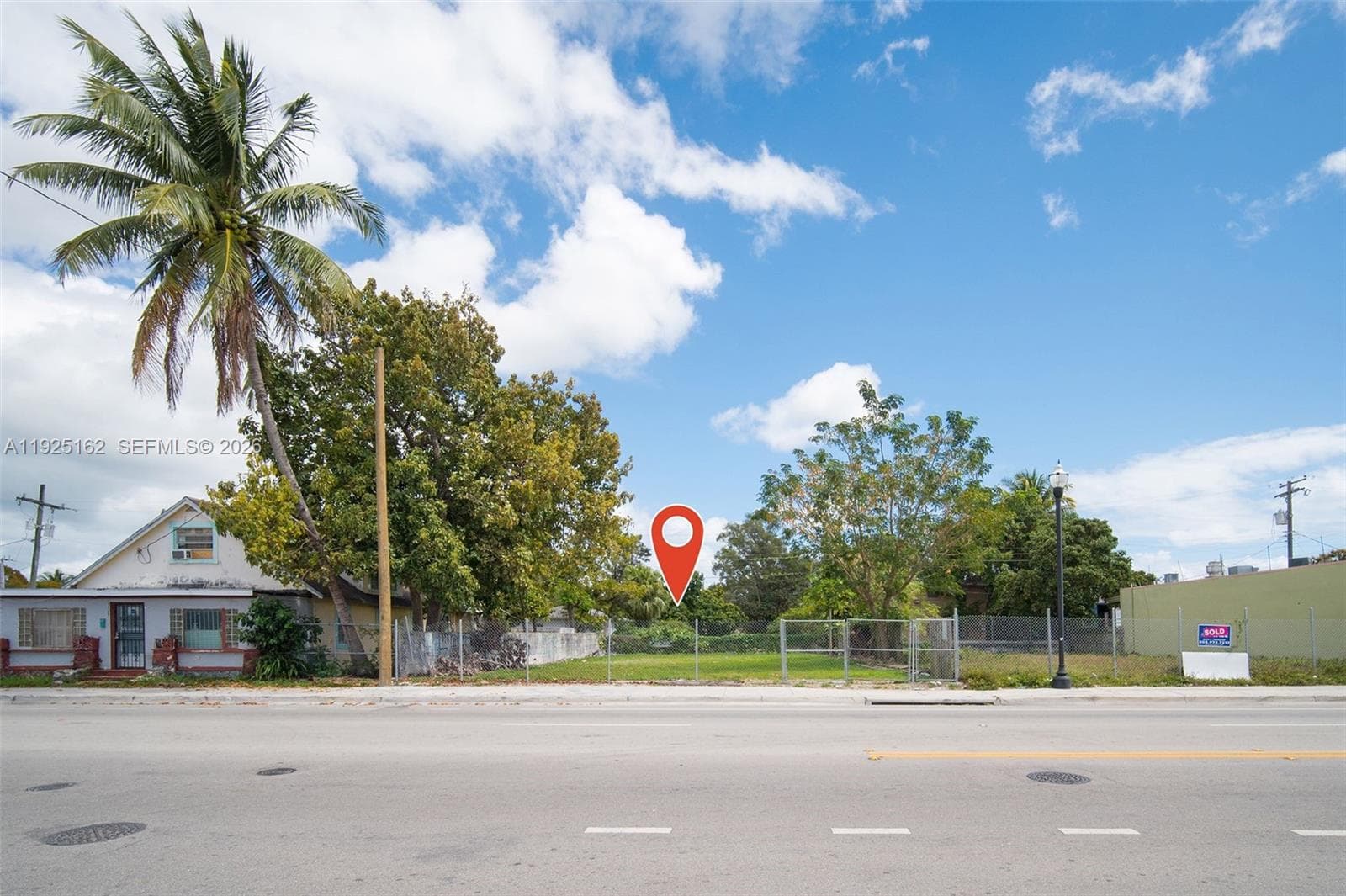 7635 NE 2nd Ave, Miami FL 33138