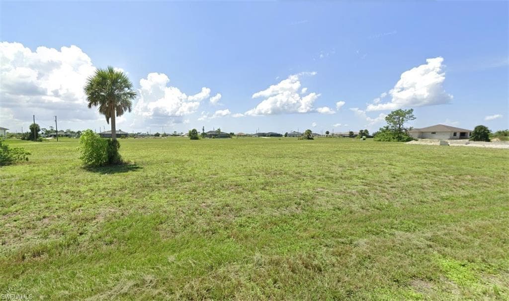 4106 NW 39th Street, Cape Coral FL 33993