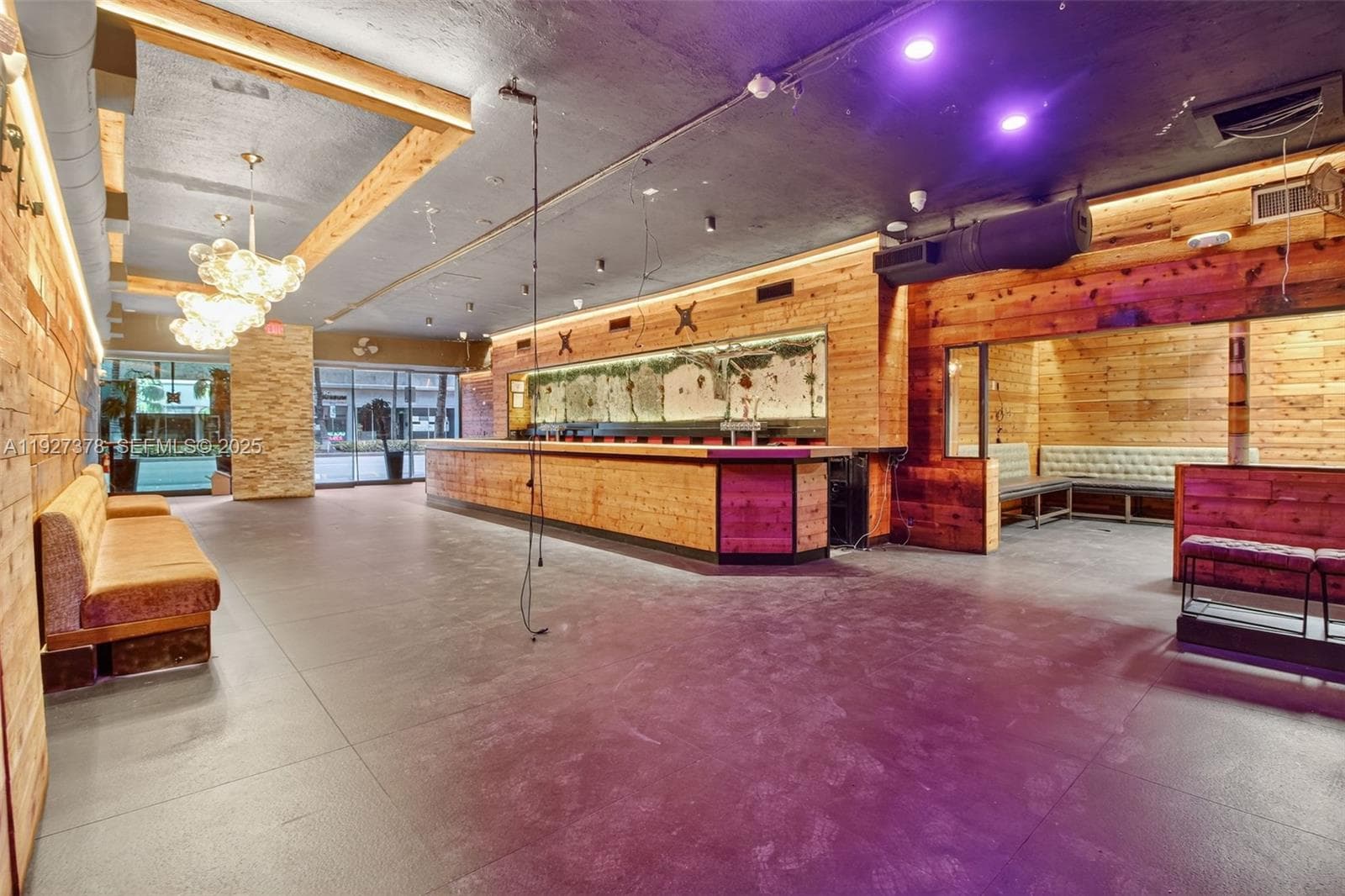 1216 Washington AVE, Miami Beach FL 33139