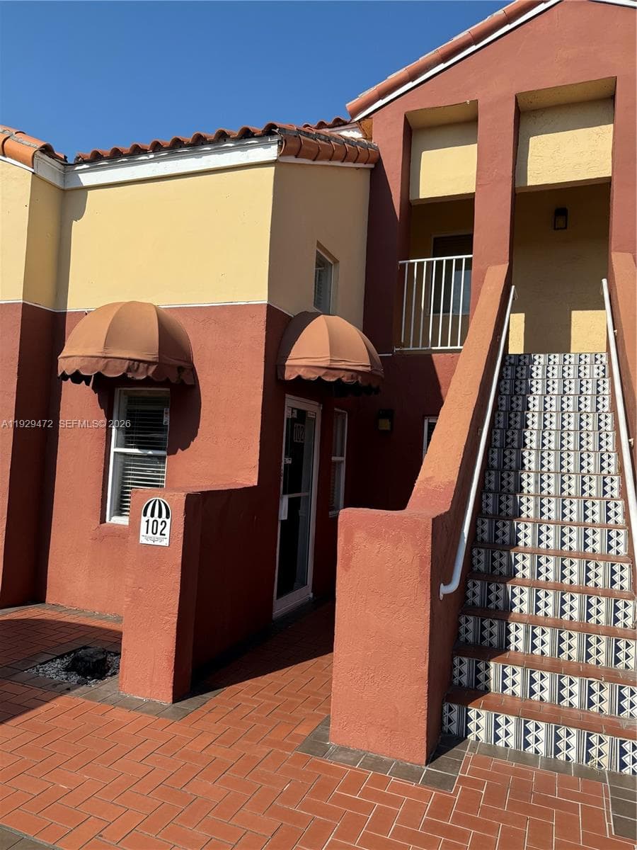 7400 NW 7th St Unit 2, Miami FL 33126