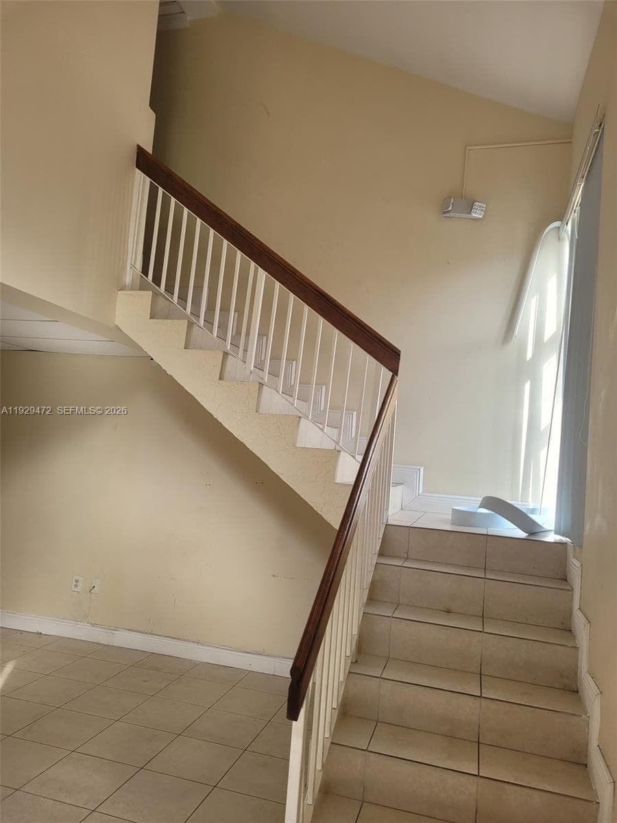 7400 NW 7th St Unit 2, Miami FL 33126
