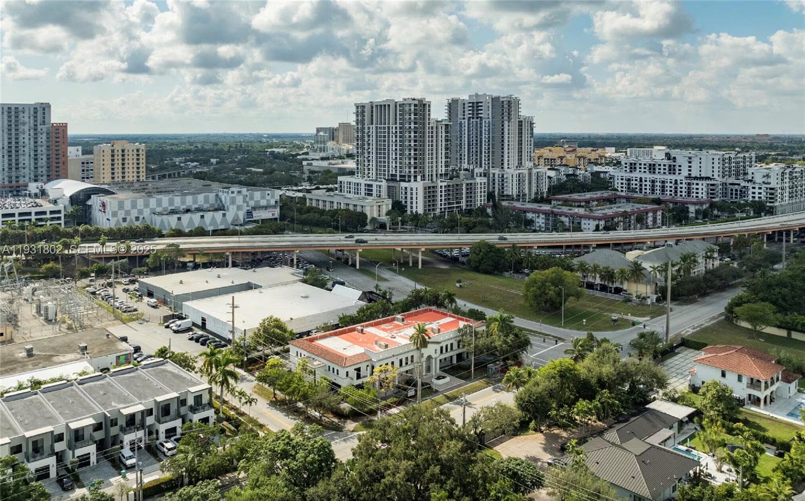 6900 SW 80th St, Miami FL 33143