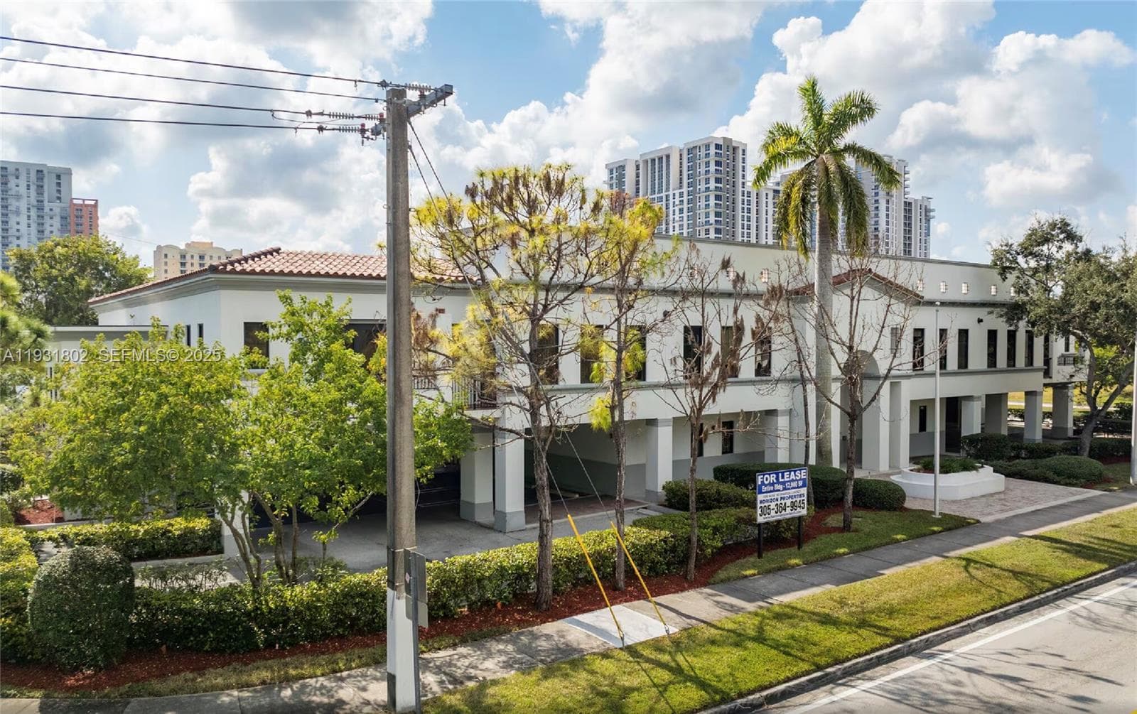 6900 SW 80th St, Miami FL 33143