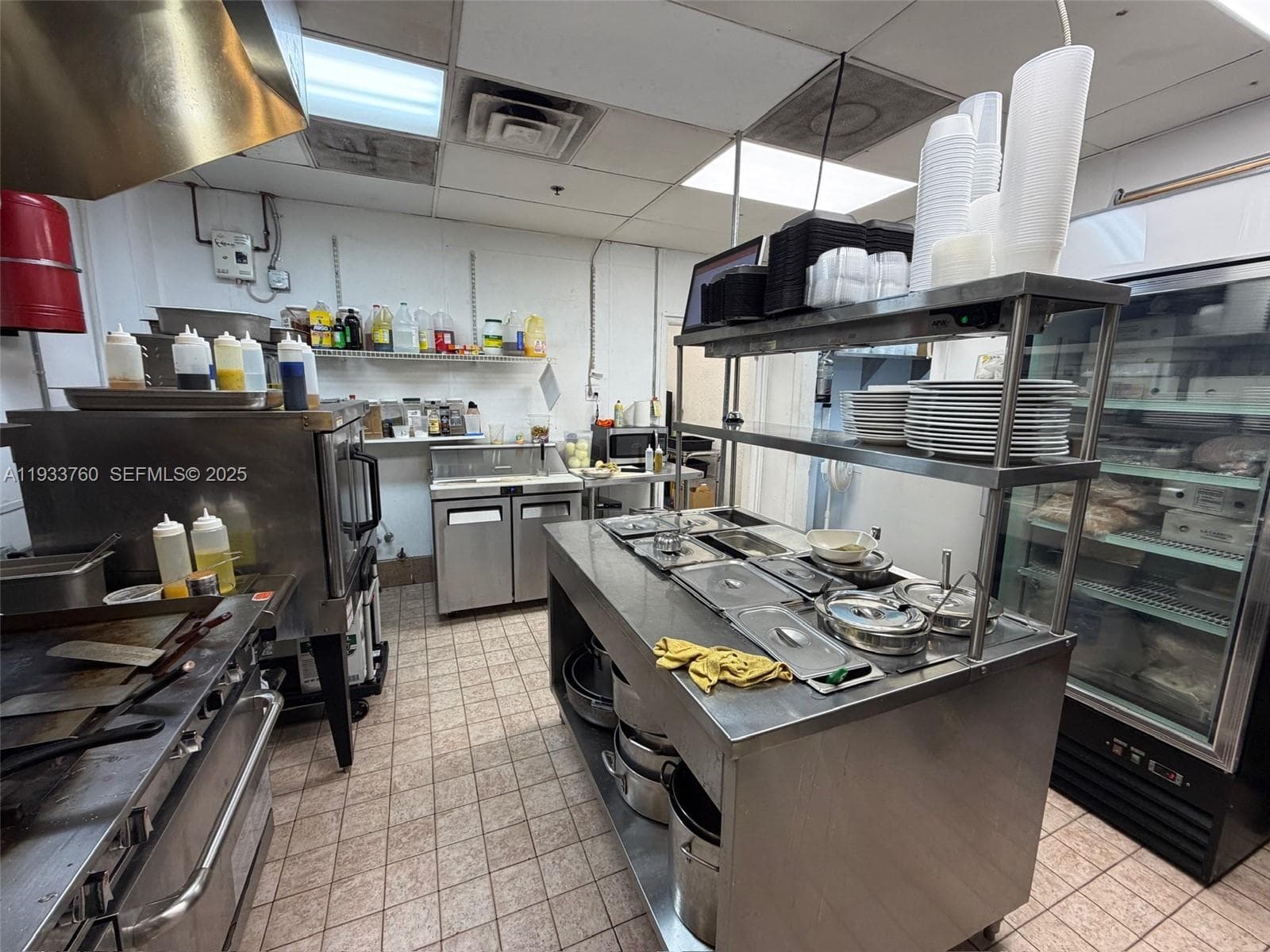 7500 NW 25th St, Miami FL 33122