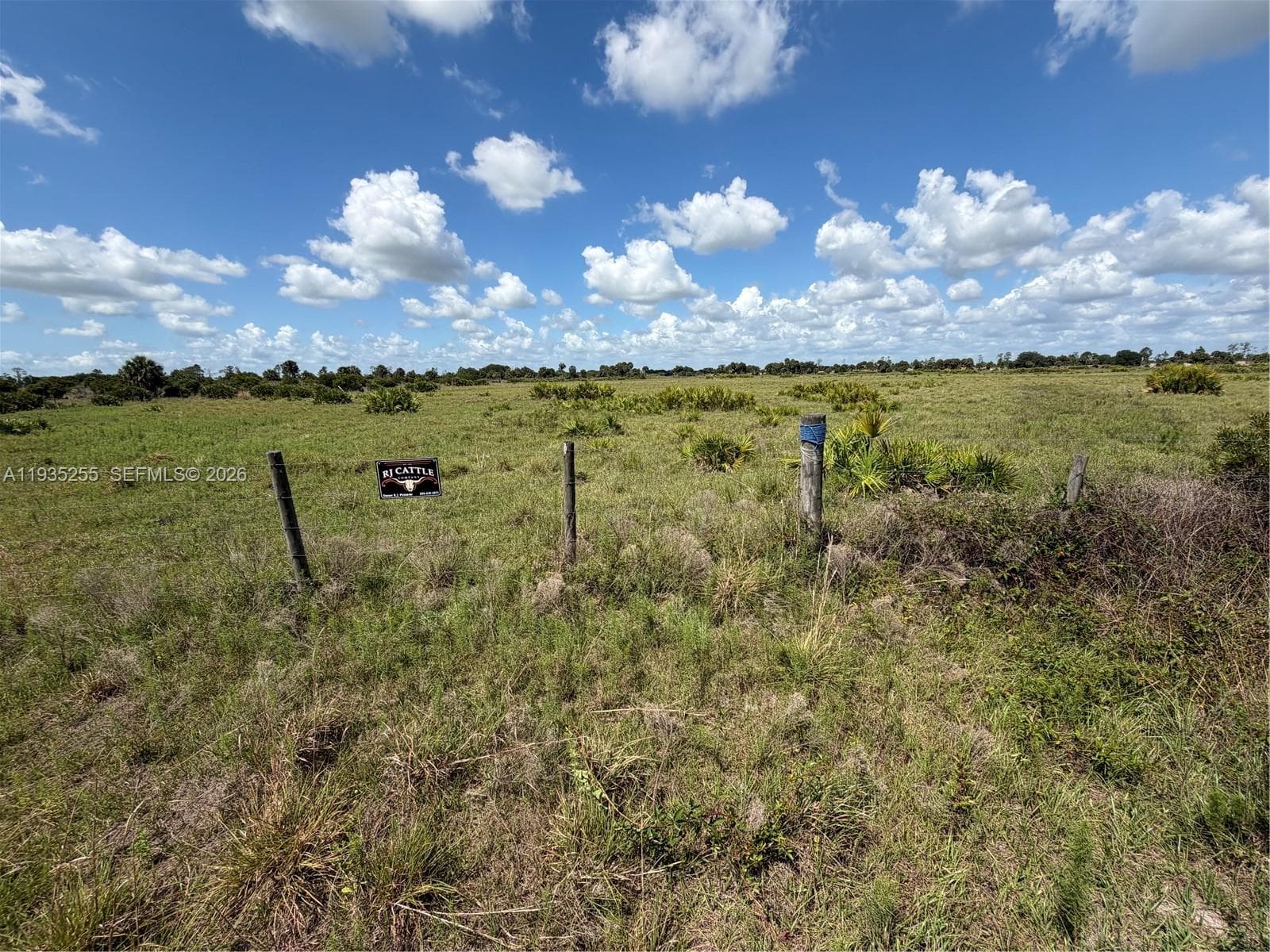 NW 72 Ave, Okeechobee FL 34972