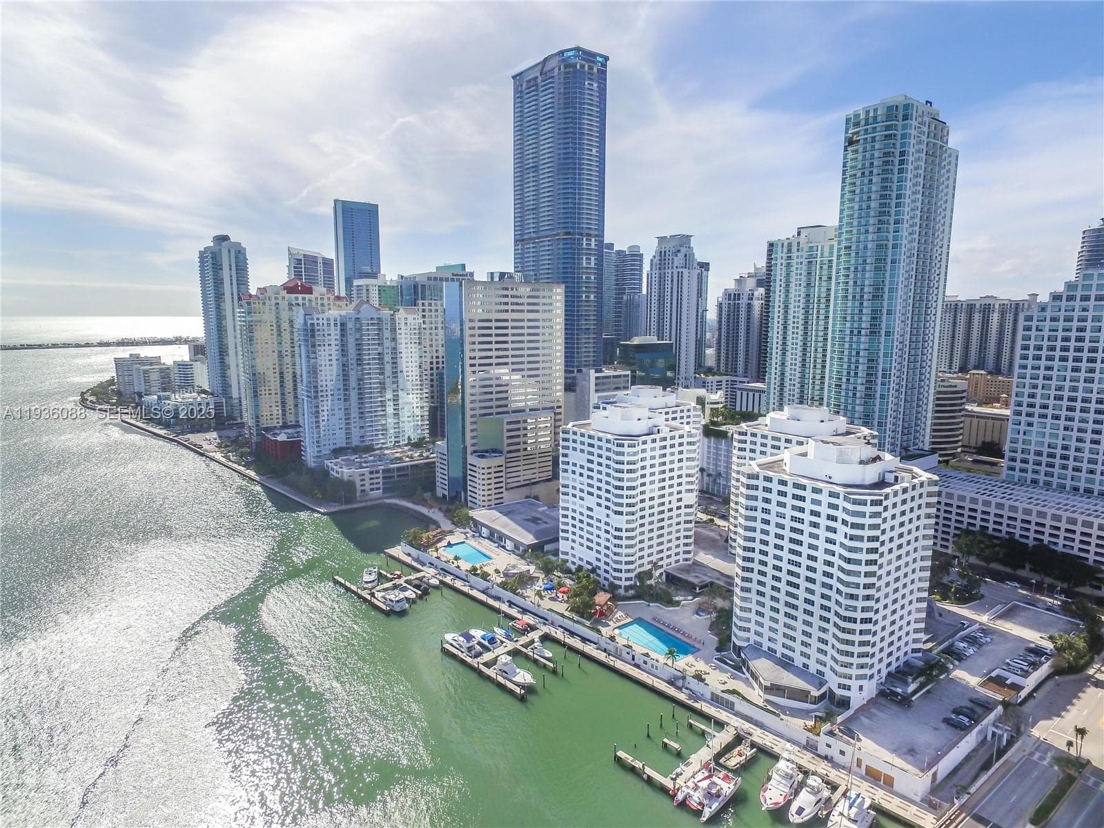 825 Brickell Bay Dr, Miami FL 33131