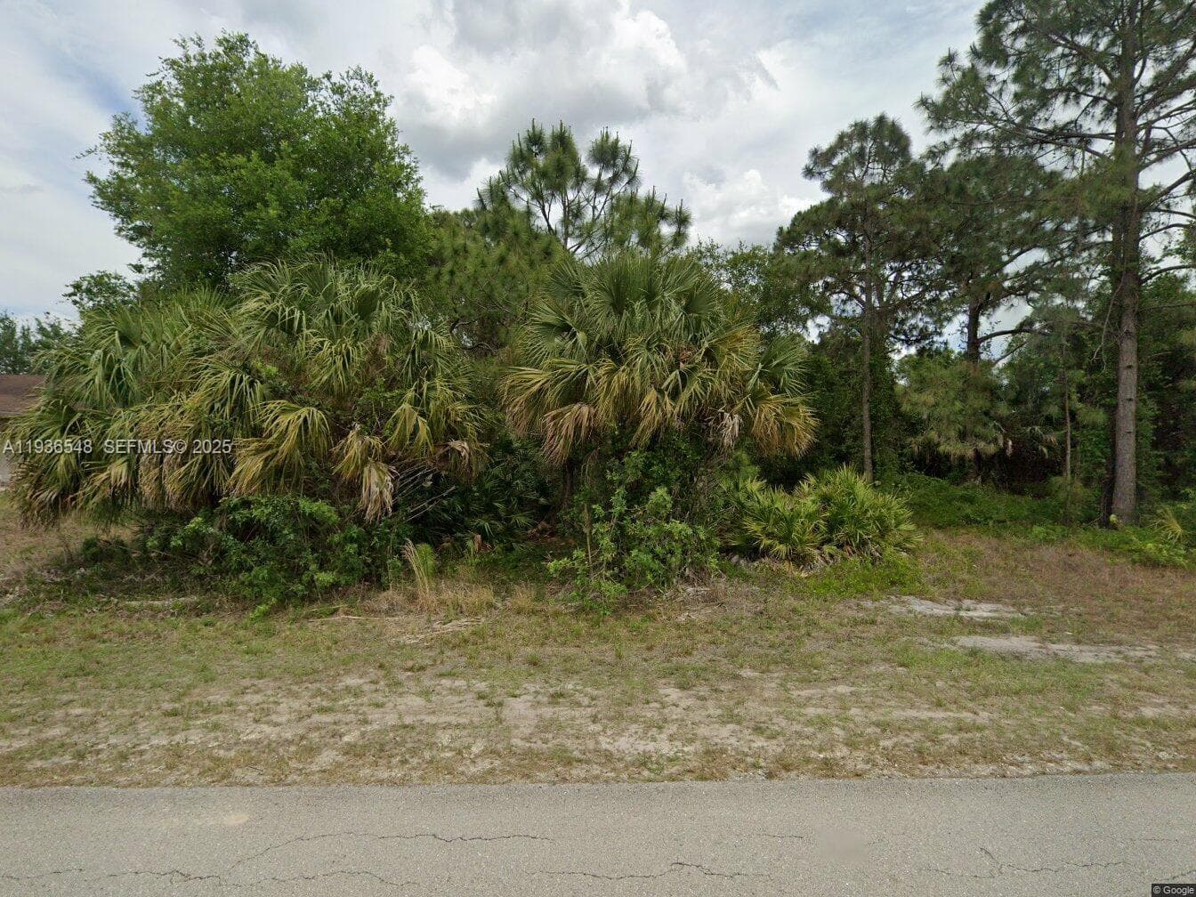 1824 RUSH AVE, Lehigh Acres FL 33972