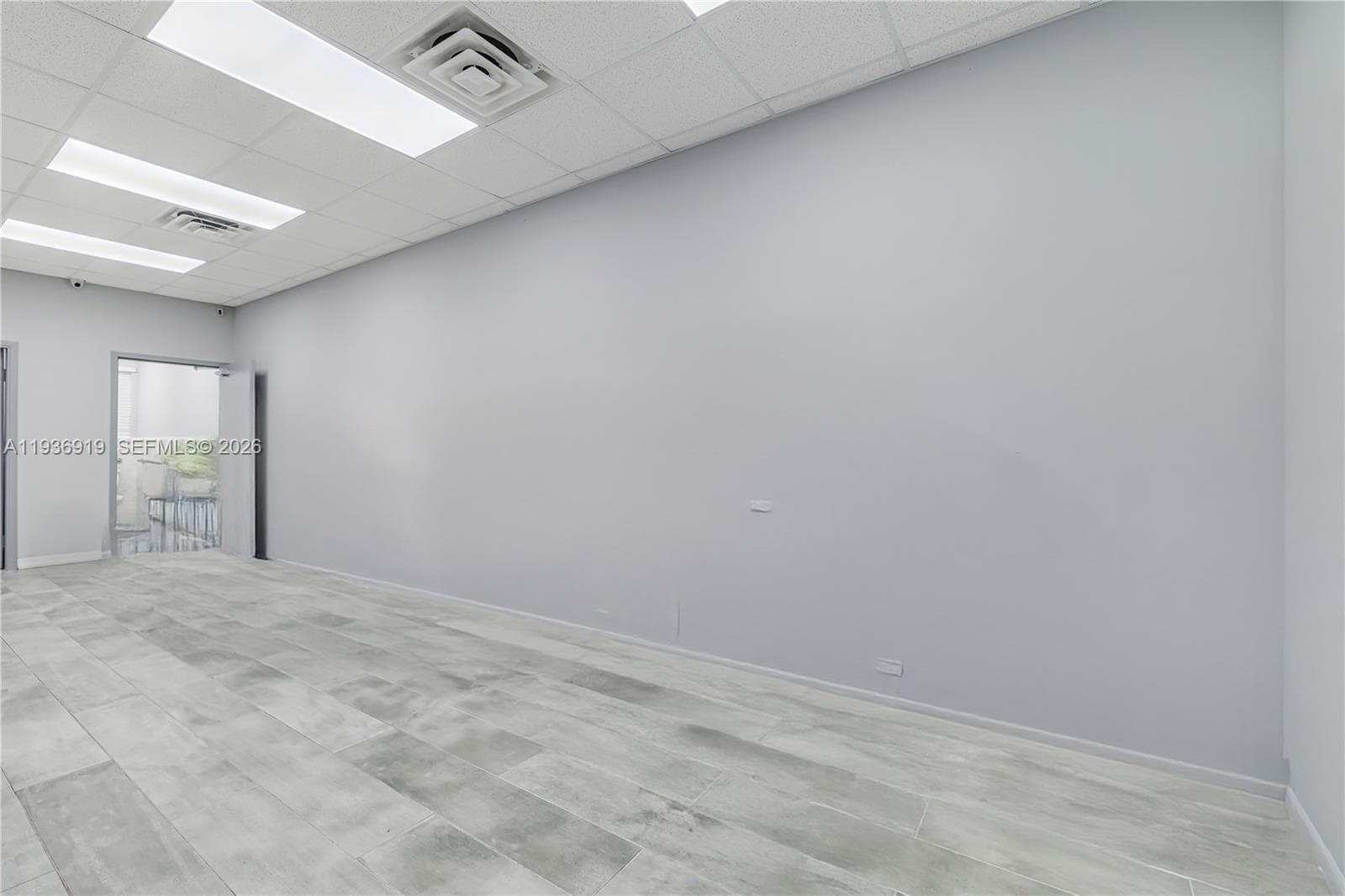 3130 NW 62nd St, Miami FL 33147