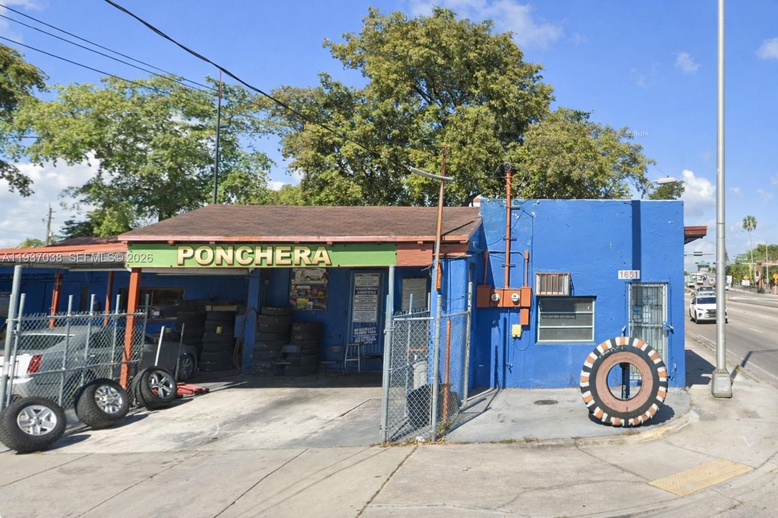 1650 NW 27th Ave, Miami FL 33125