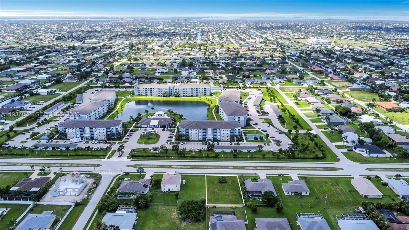 1821 Savona Pkwy W, Cape Coral FL 33914