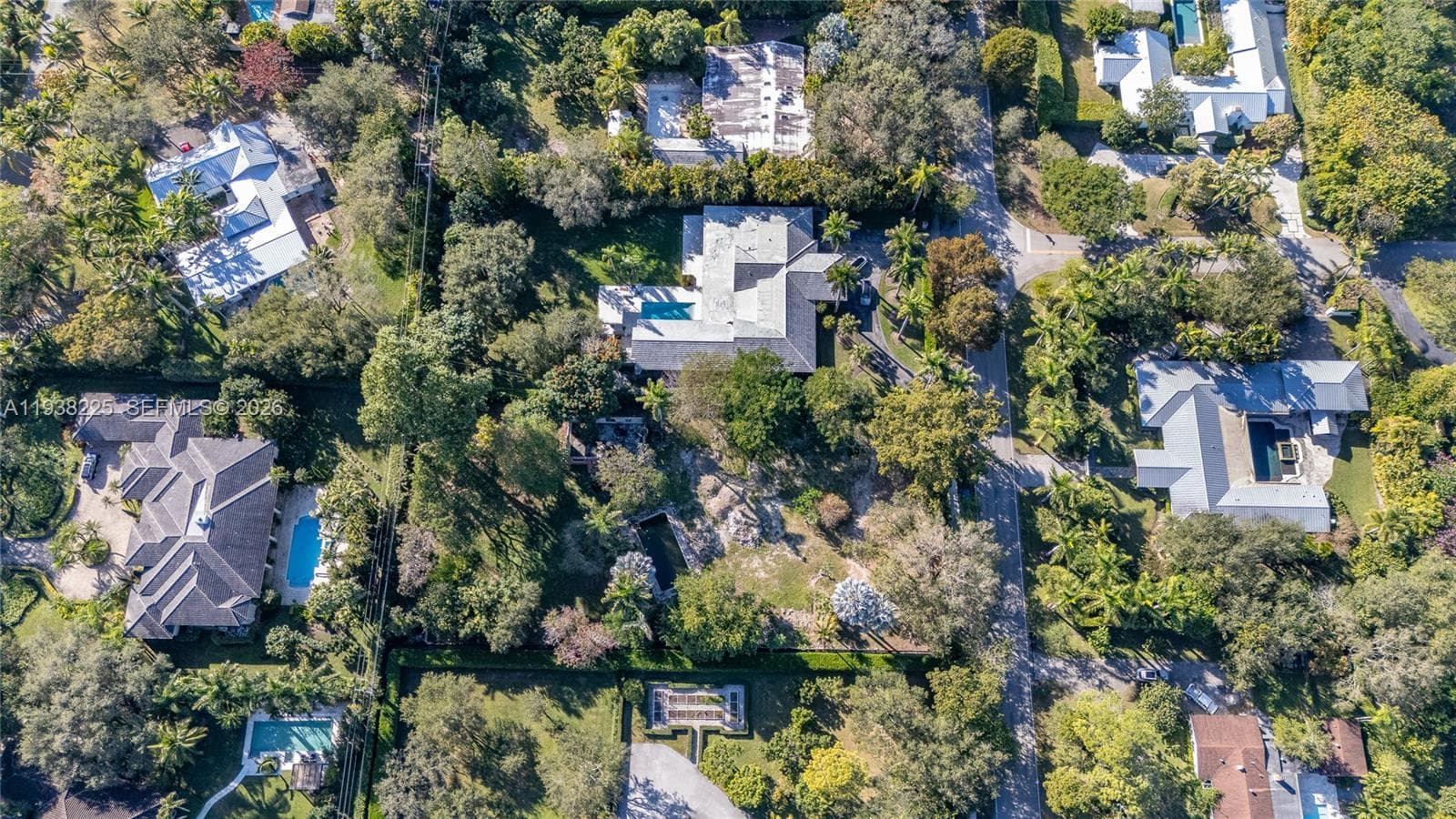 6300 SW 104th St, Pinecrest FL 33156