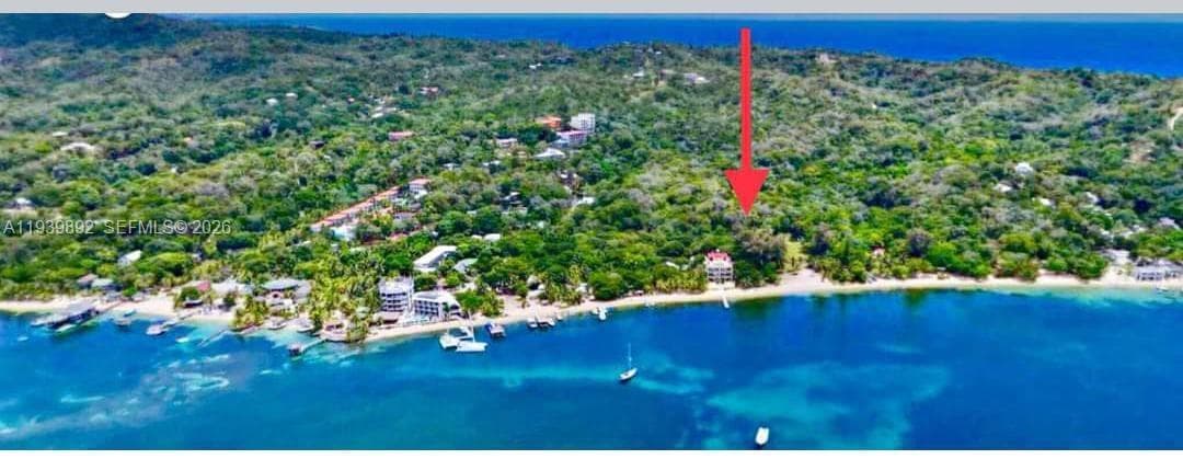 Roatan Island at Caribbean, Honduras, NA