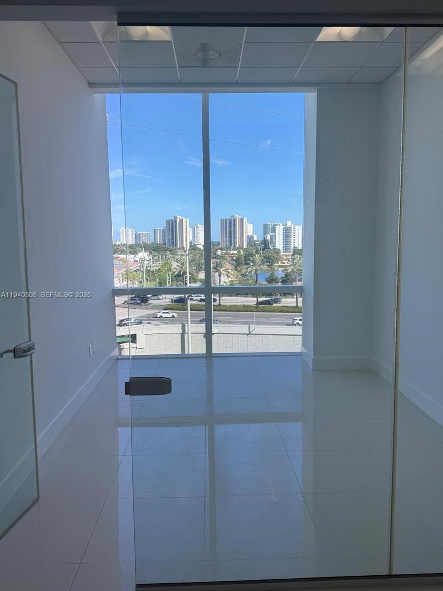 20200 Dixie Hwy # 805B, Aventura FL 33180