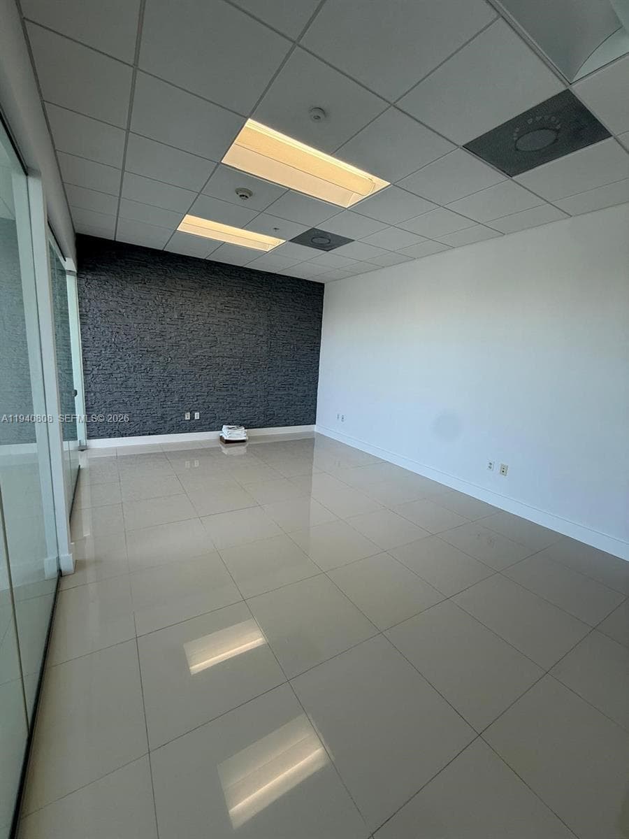 20200 Dixie Hwy # 805B, Aventura FL 33180