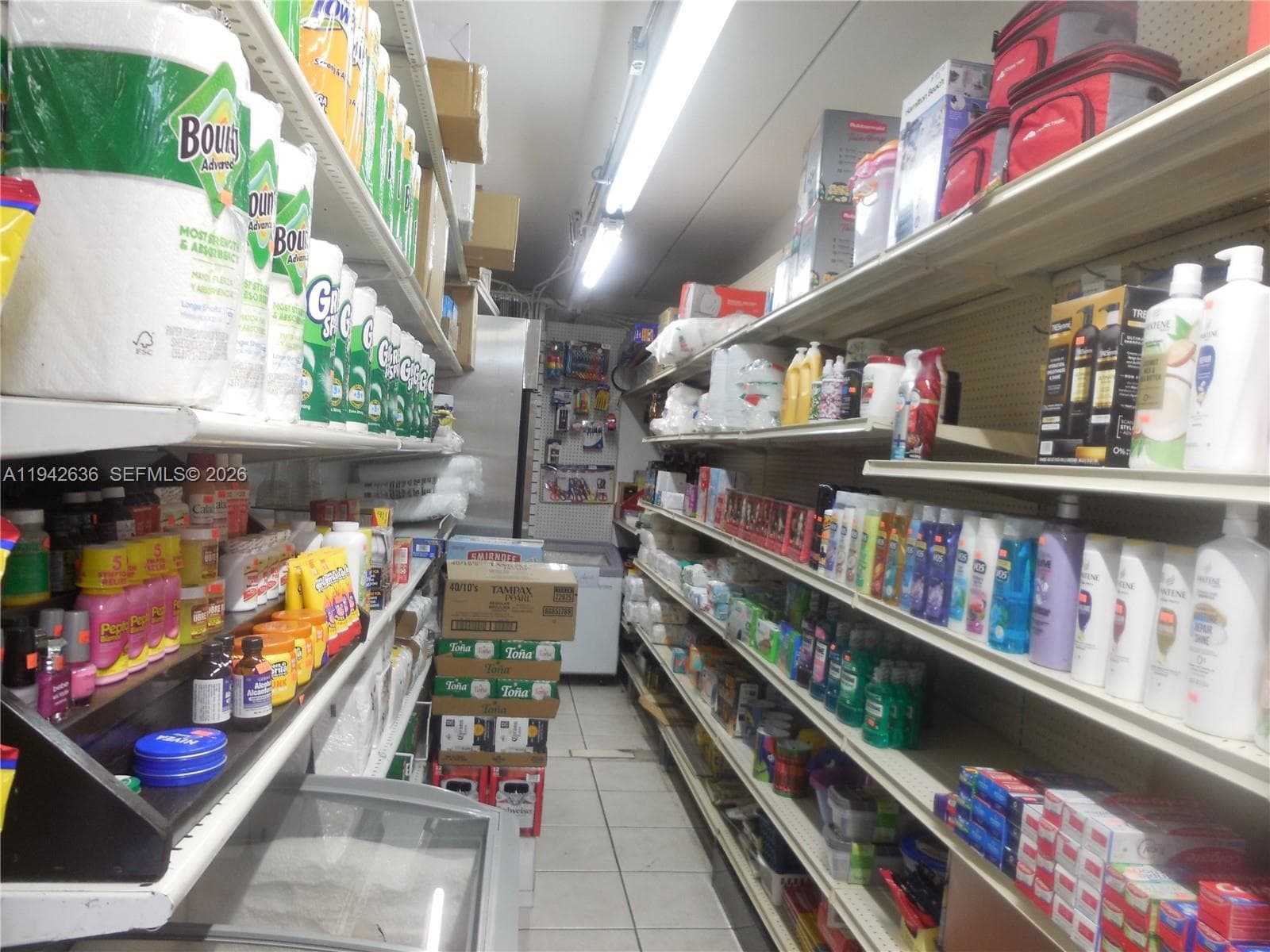NW 12th Ave, Miami FL 33128
