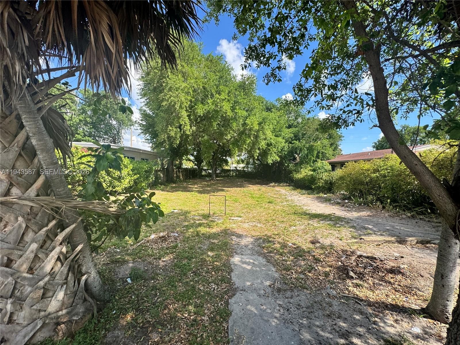 629 NW 65th St, Miami FL 33150