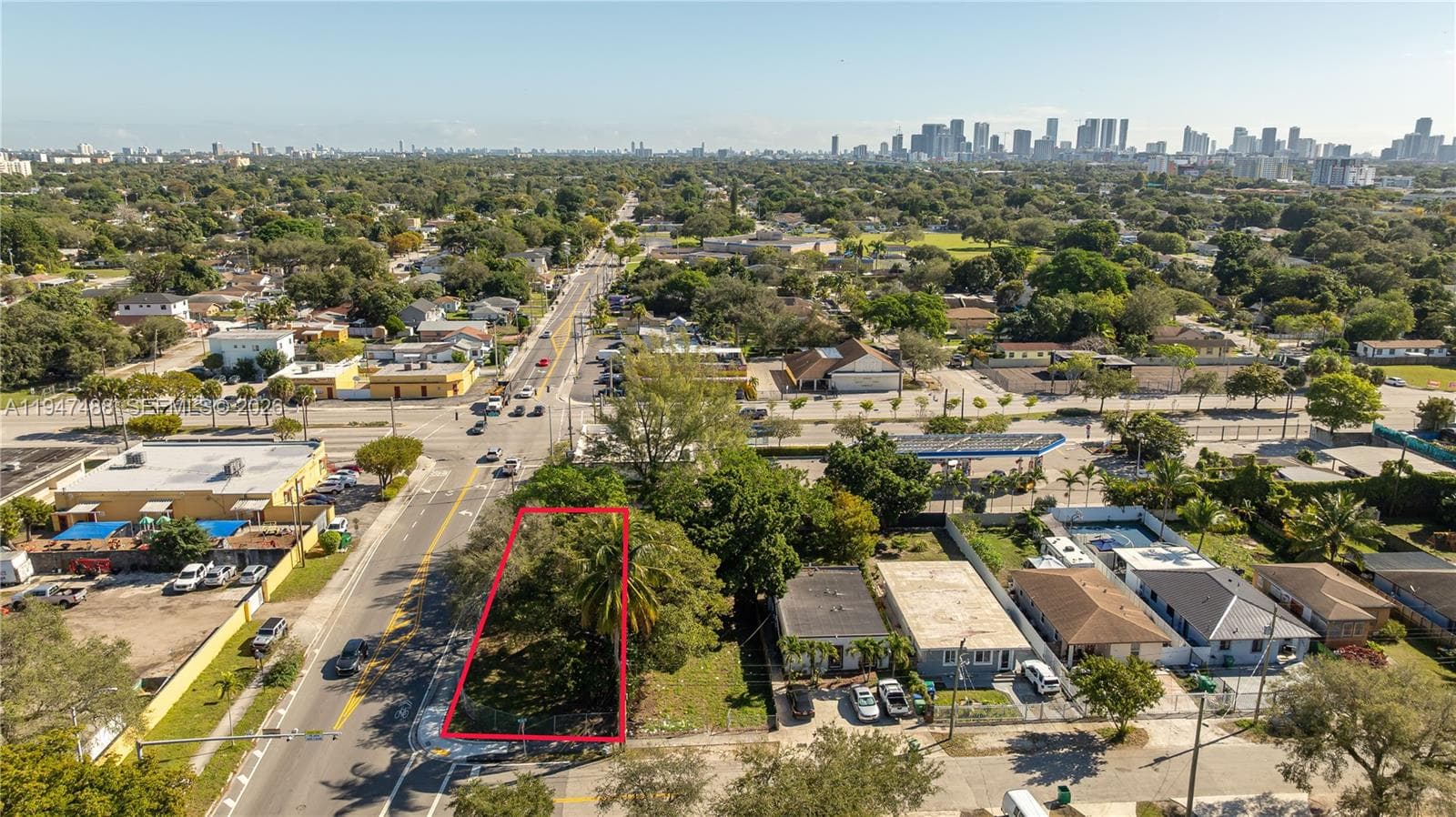 2226 NW 46th St, Miami FL 33142