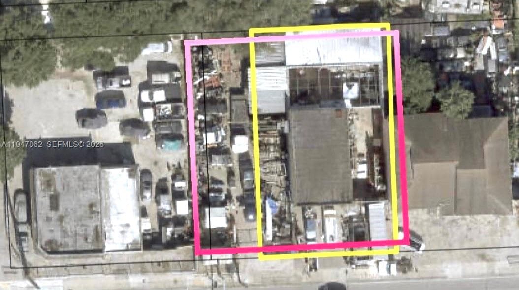 3071 NW 54th St, Miami FL 33142
