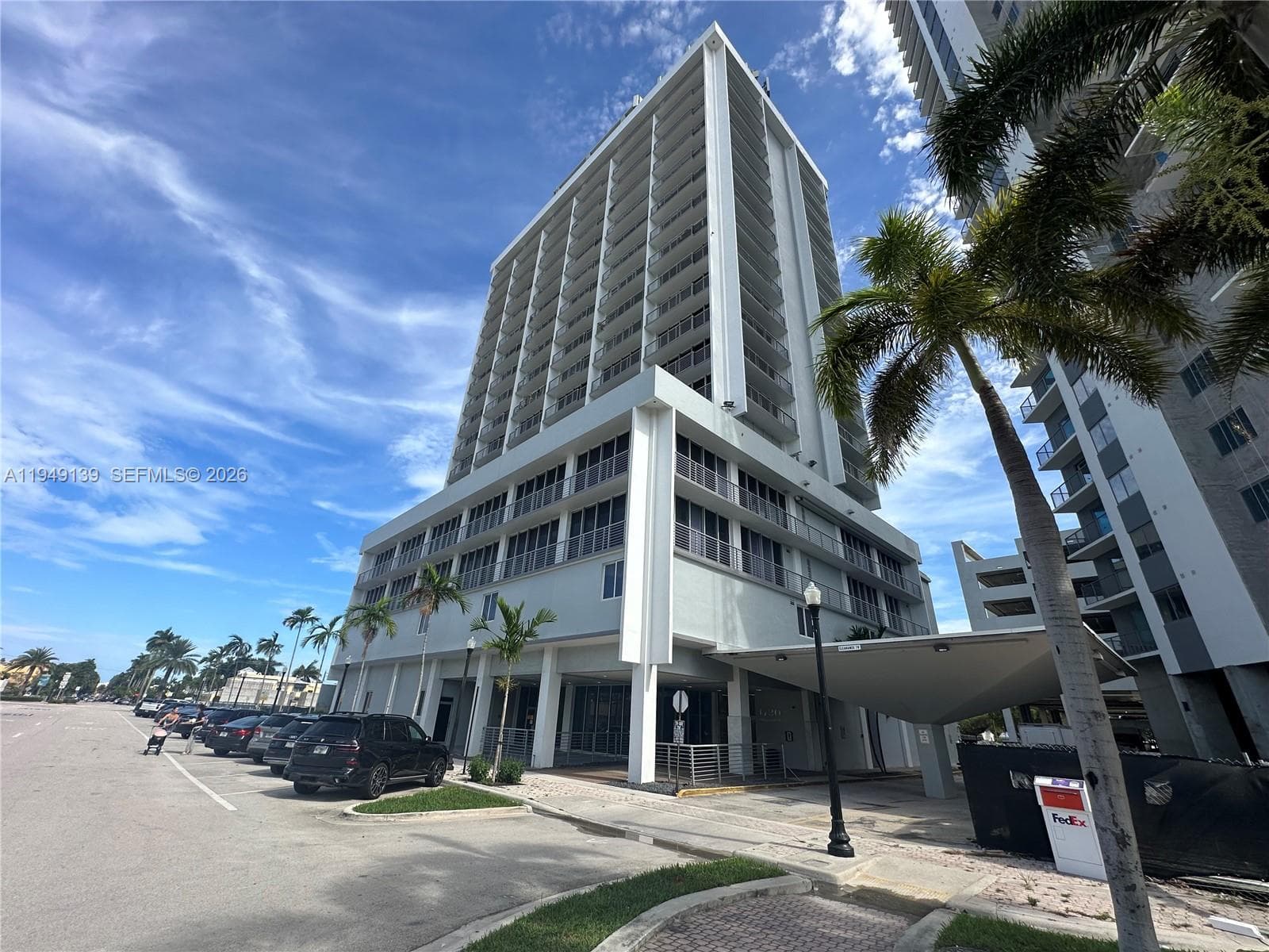 1720 Harrison St # F, Hollywood FL 33020