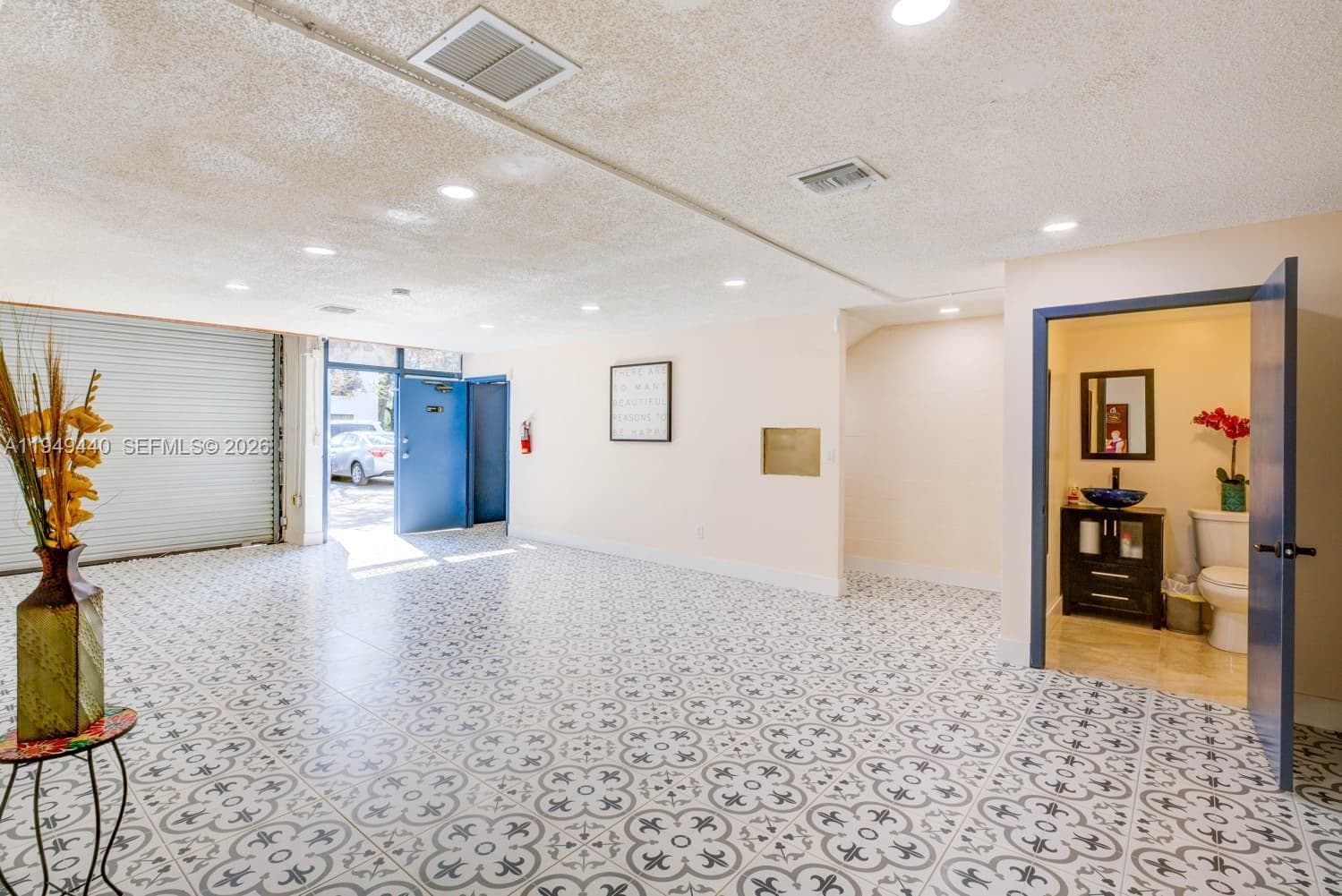 FIRST FLOOR ENTRANCE