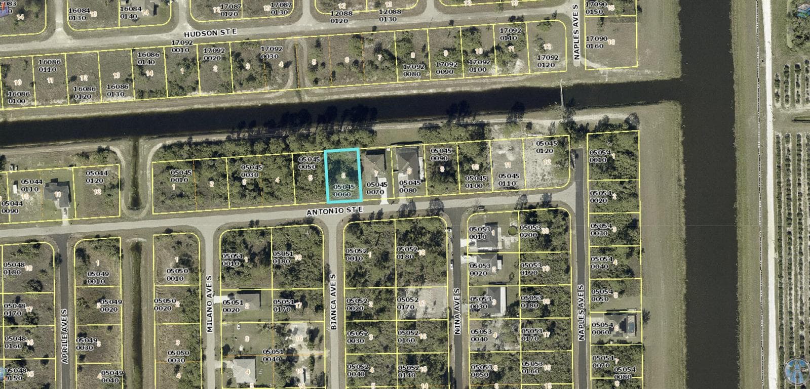 1237 Antonio Street E