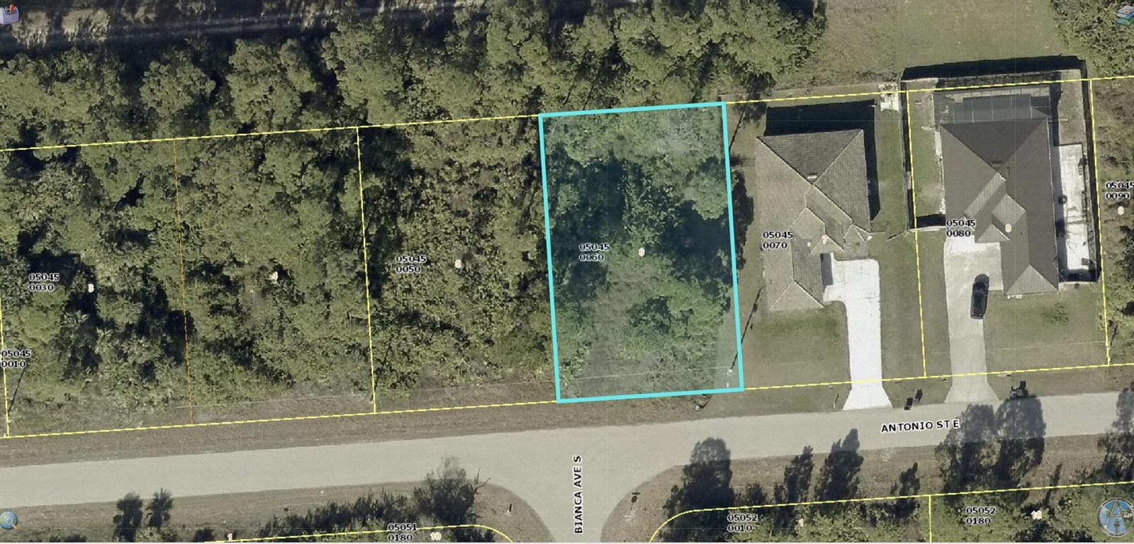 1237 Antonio Street E, Lehigh Acres FL 33974