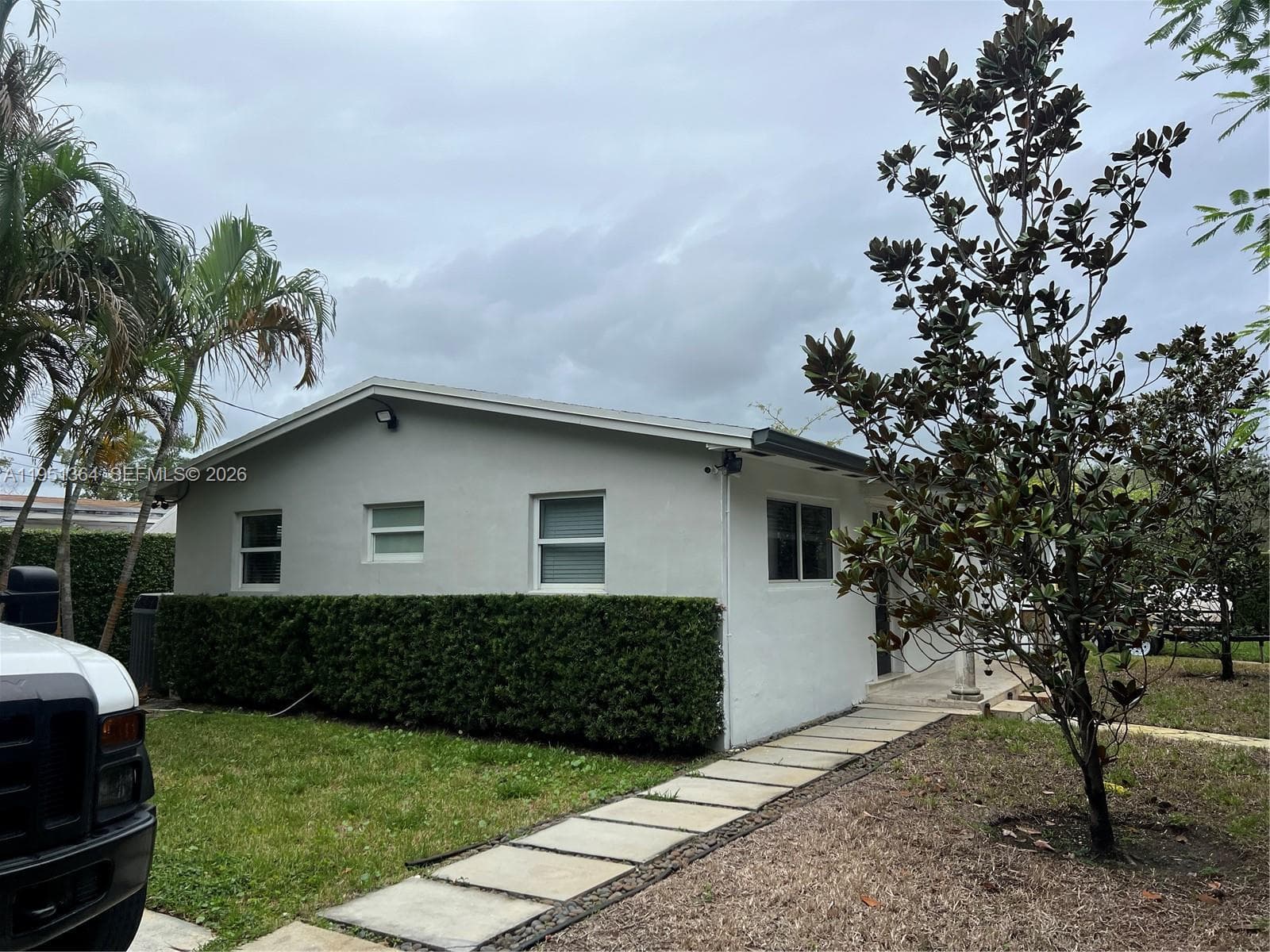 4250 SW 71st Ave, Miami FL 33155