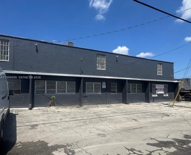 7130 NW 35th Ave, Miami FL 33147