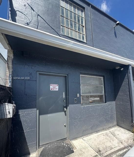 7130 NW 35th Ave, Miami FL 33147