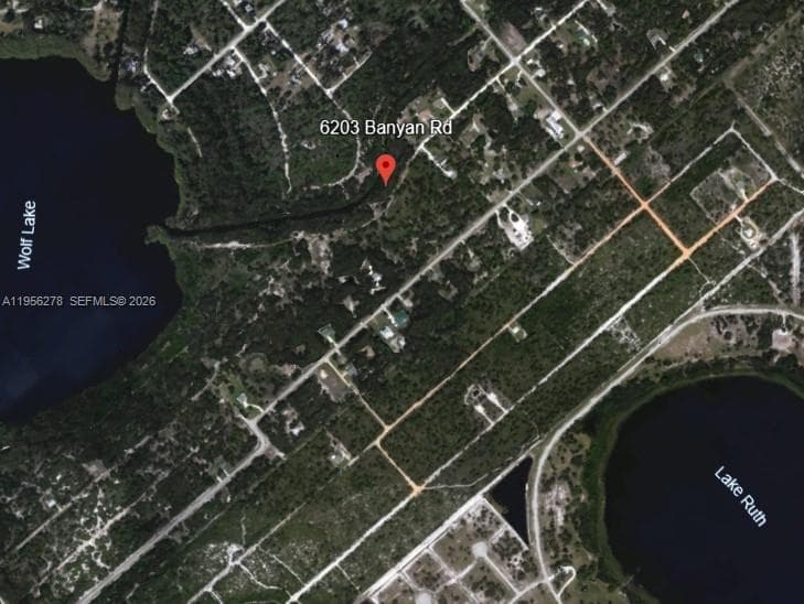 6203 BANYAN RD, Sebring FL 33875