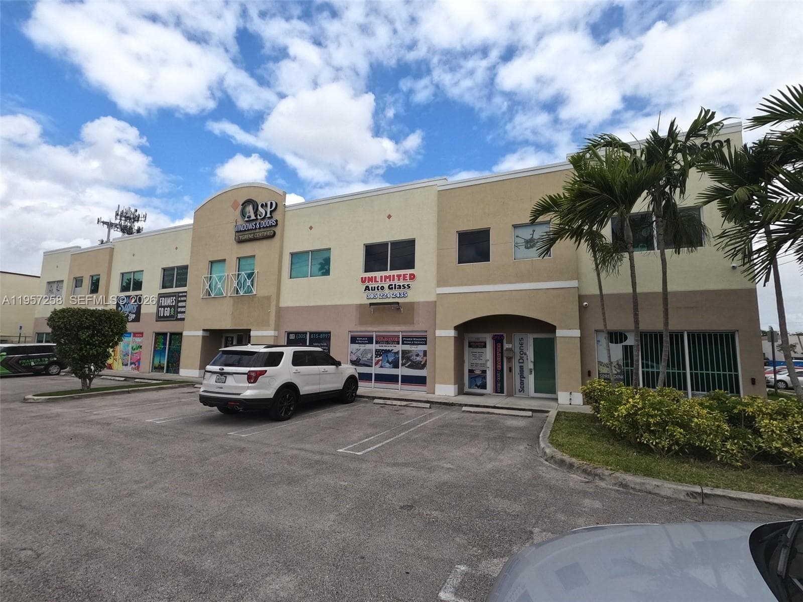 10801 NW 14th St # 102, Sweetwater FL 33172