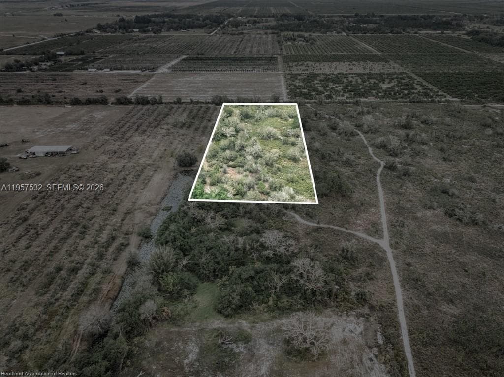 701 Jolly Lane, Lorida FL 33857