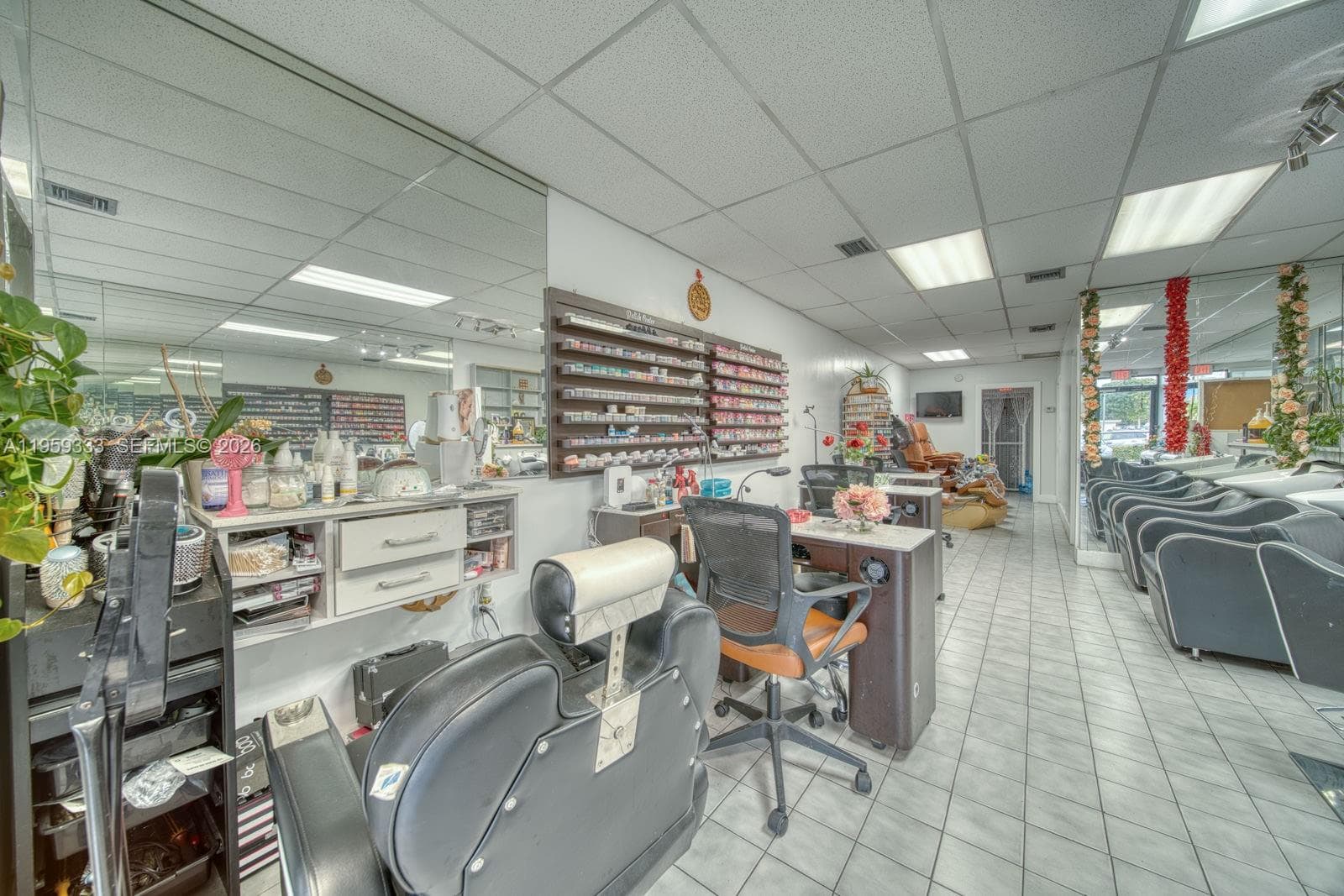 Full-Service Beauty Salon For Sale In Sweetwater, Sweetwater FL 33174