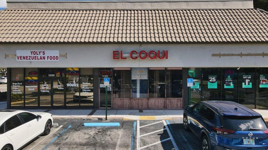 3092 S Jog Road, FL 33463