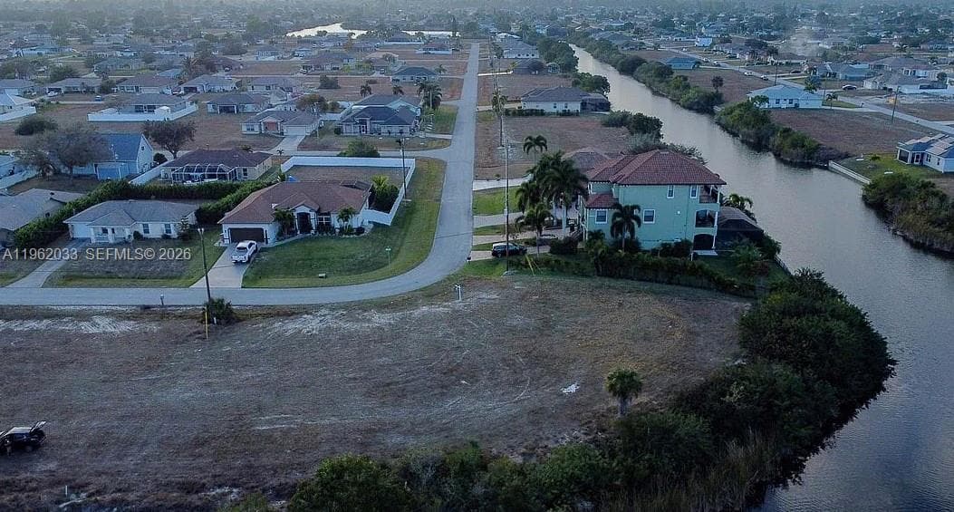 124 NE 18TH ST, Cape Coral FL 33909