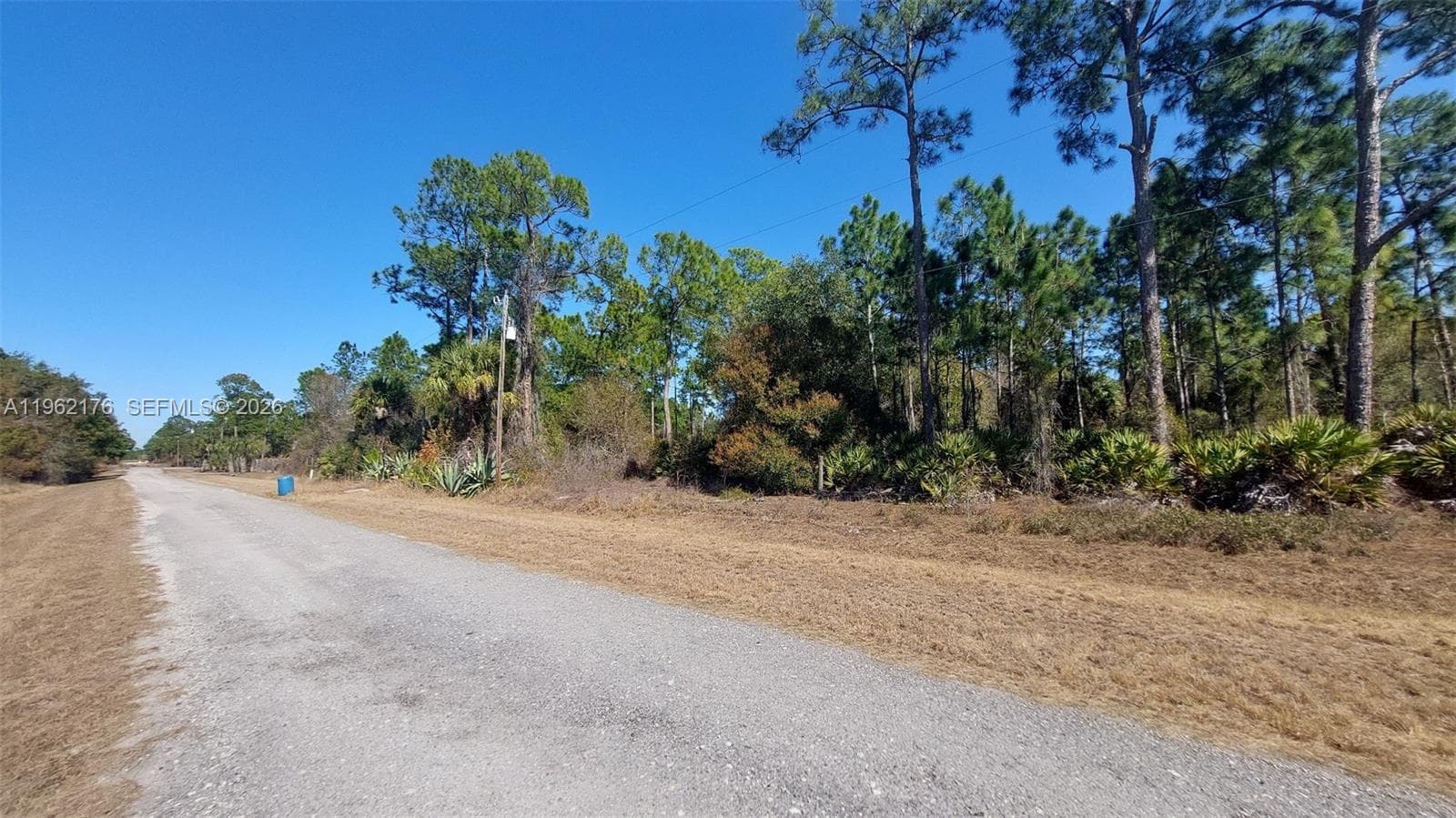 665 S Palm St, Clewiston FL 33440