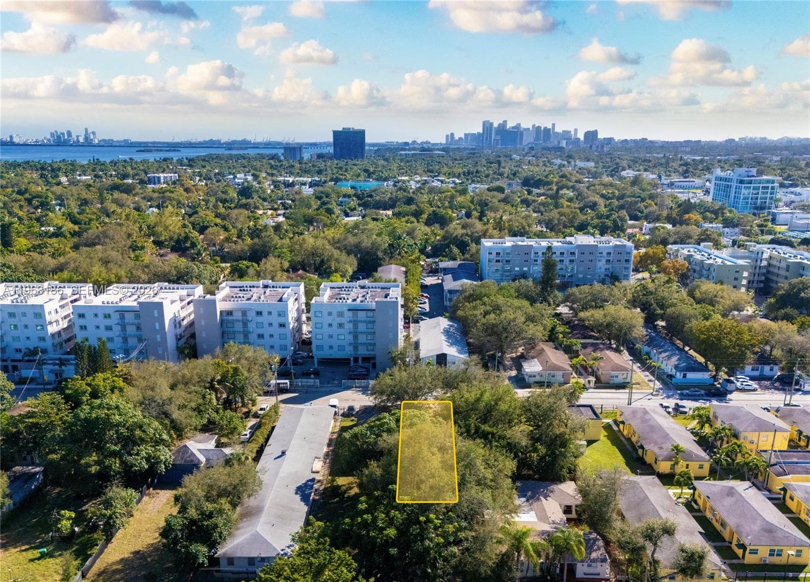 729 NE 85th St, Miami FL 33138