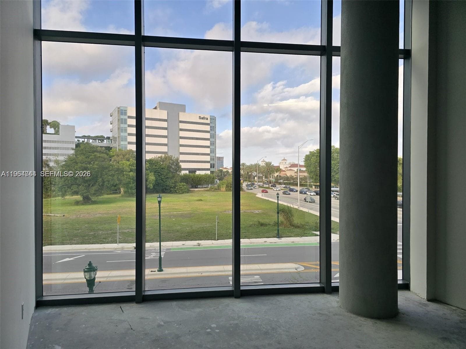 21290 Biscayne Blvd # 204, Aventura FL 33180