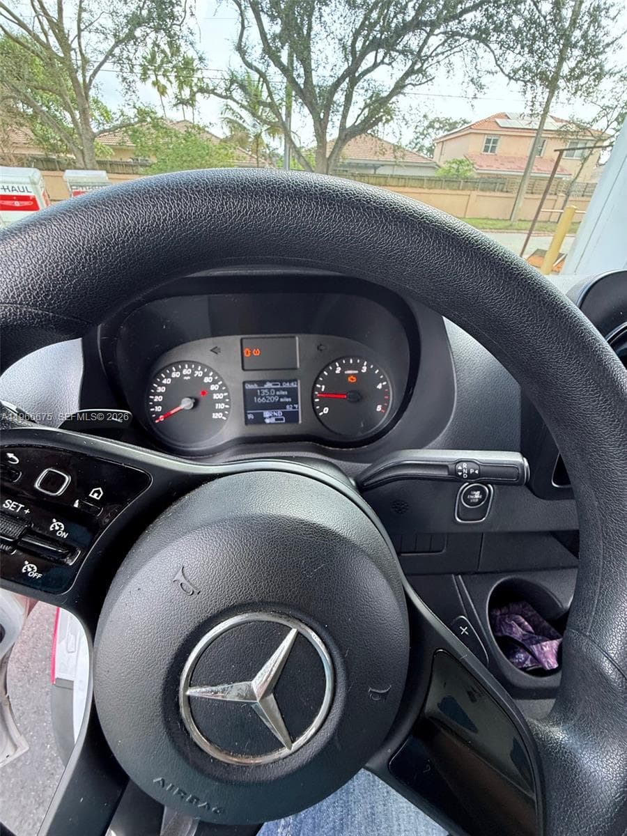 Davie, FL, 33325