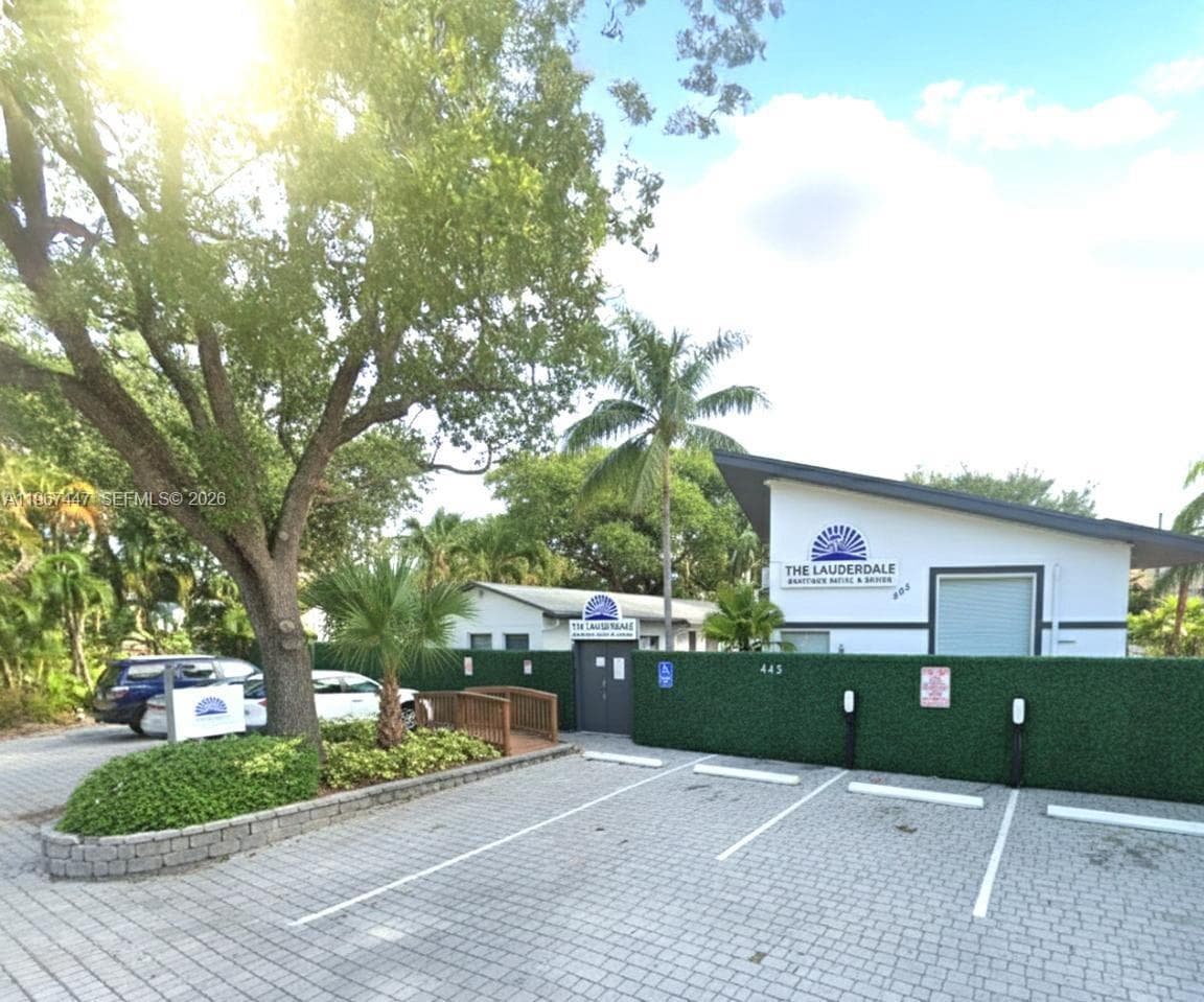 505 SE 16th St, Fort Lauderdale FL 33316