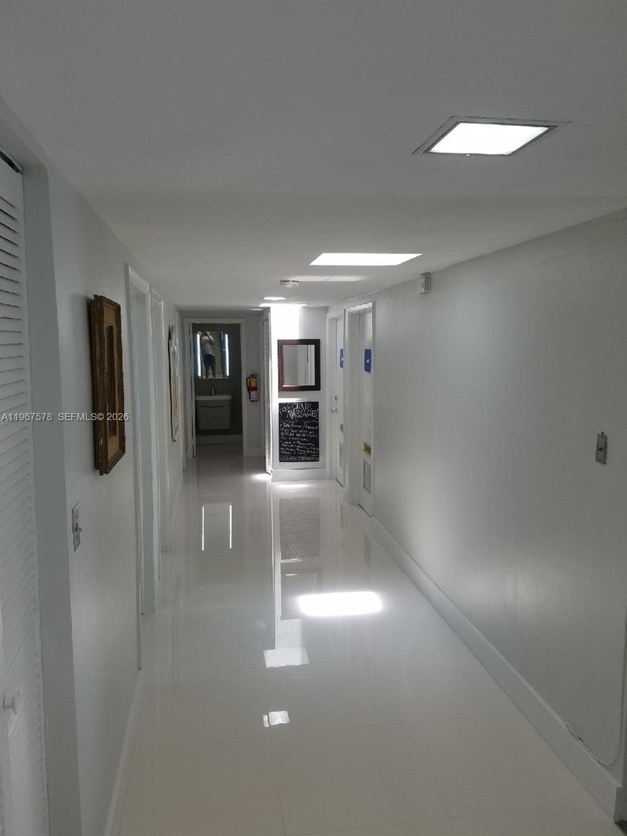 3213 N Ocean Blvd # 1, Fort Lauderdale FL 33308