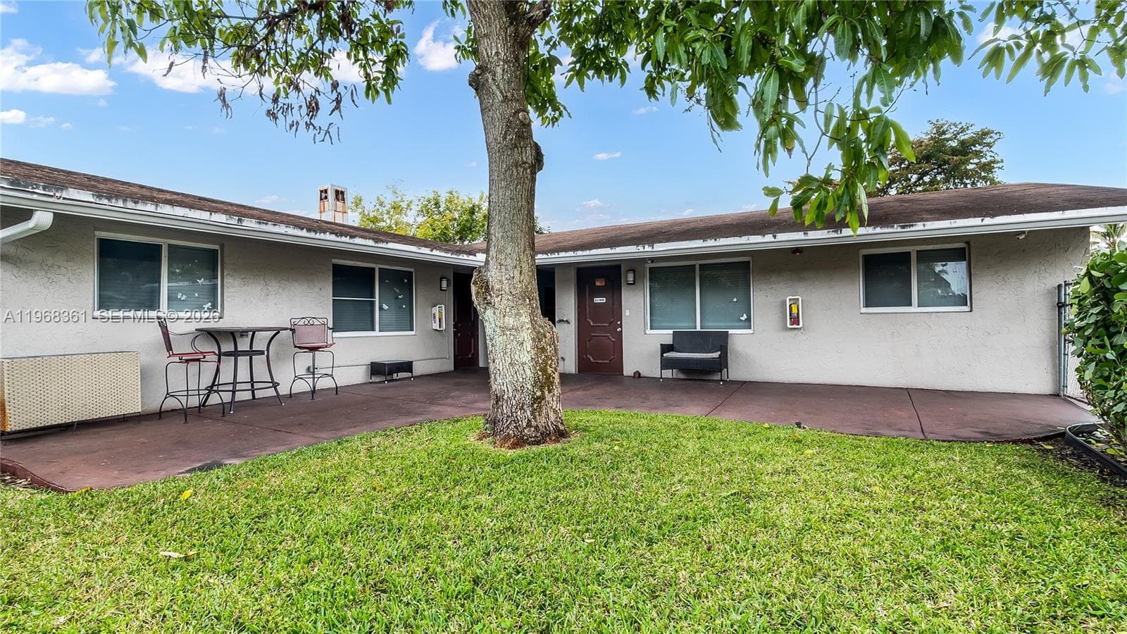 5940 NW 19th Ct, Lauderhill FL 33313