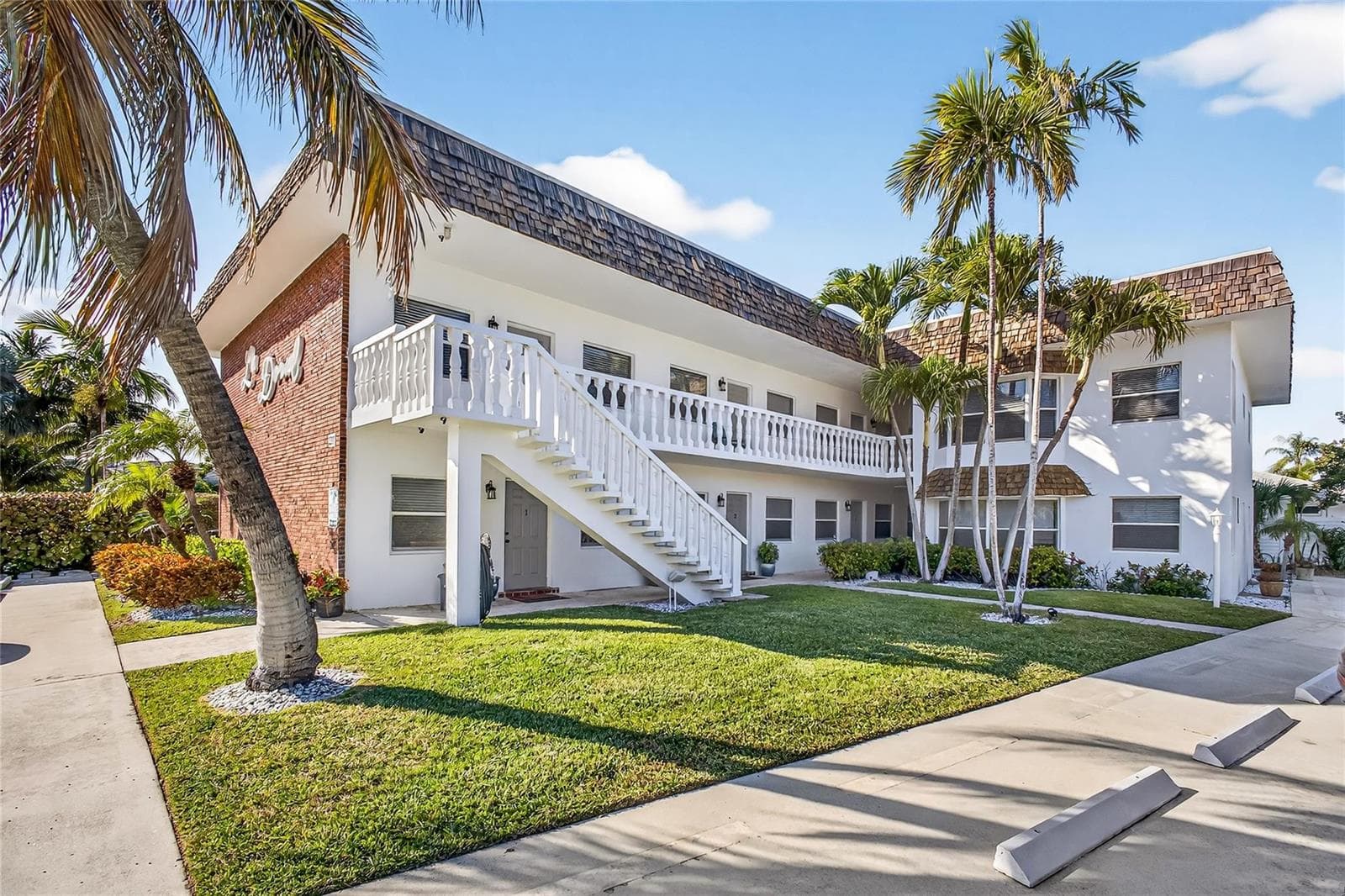 201 Inlet Way, Palm Beach Shores FL 33404