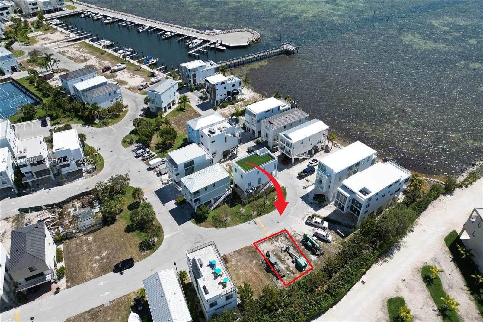 94825 Overseas Hwy, Key Largo FL 33037