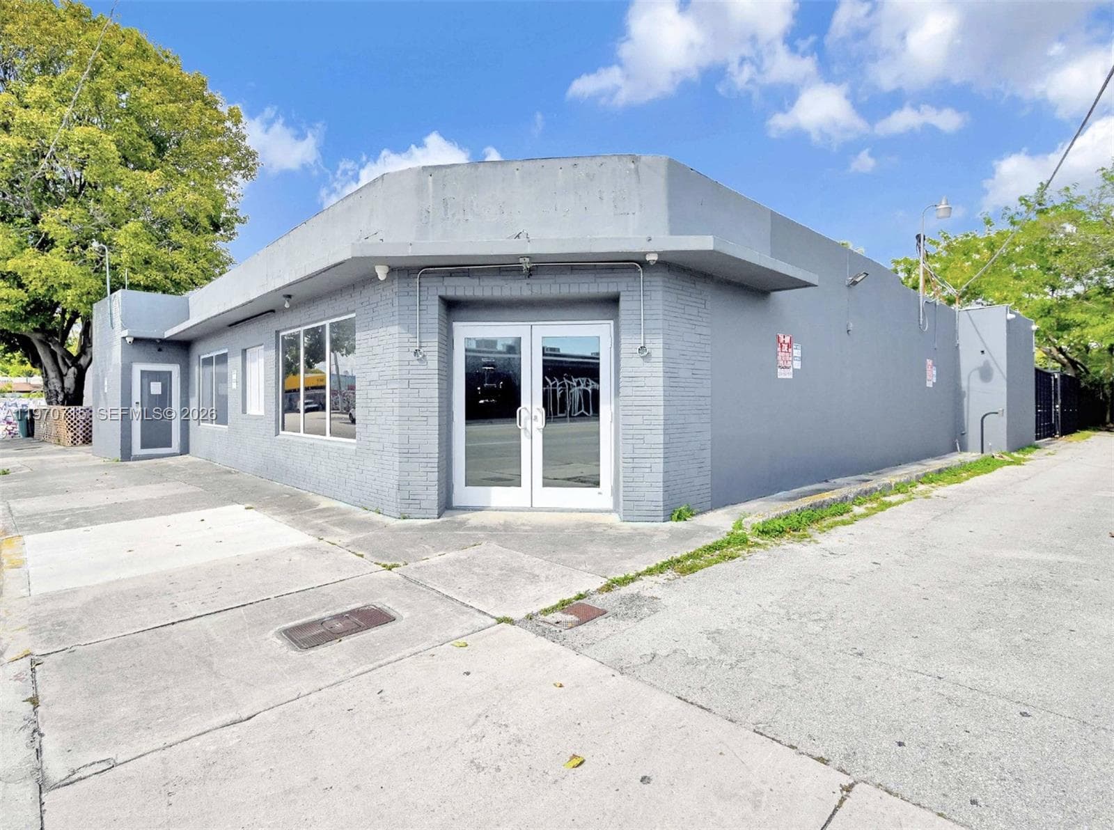 719 NW 29th St, Miami FL 33127