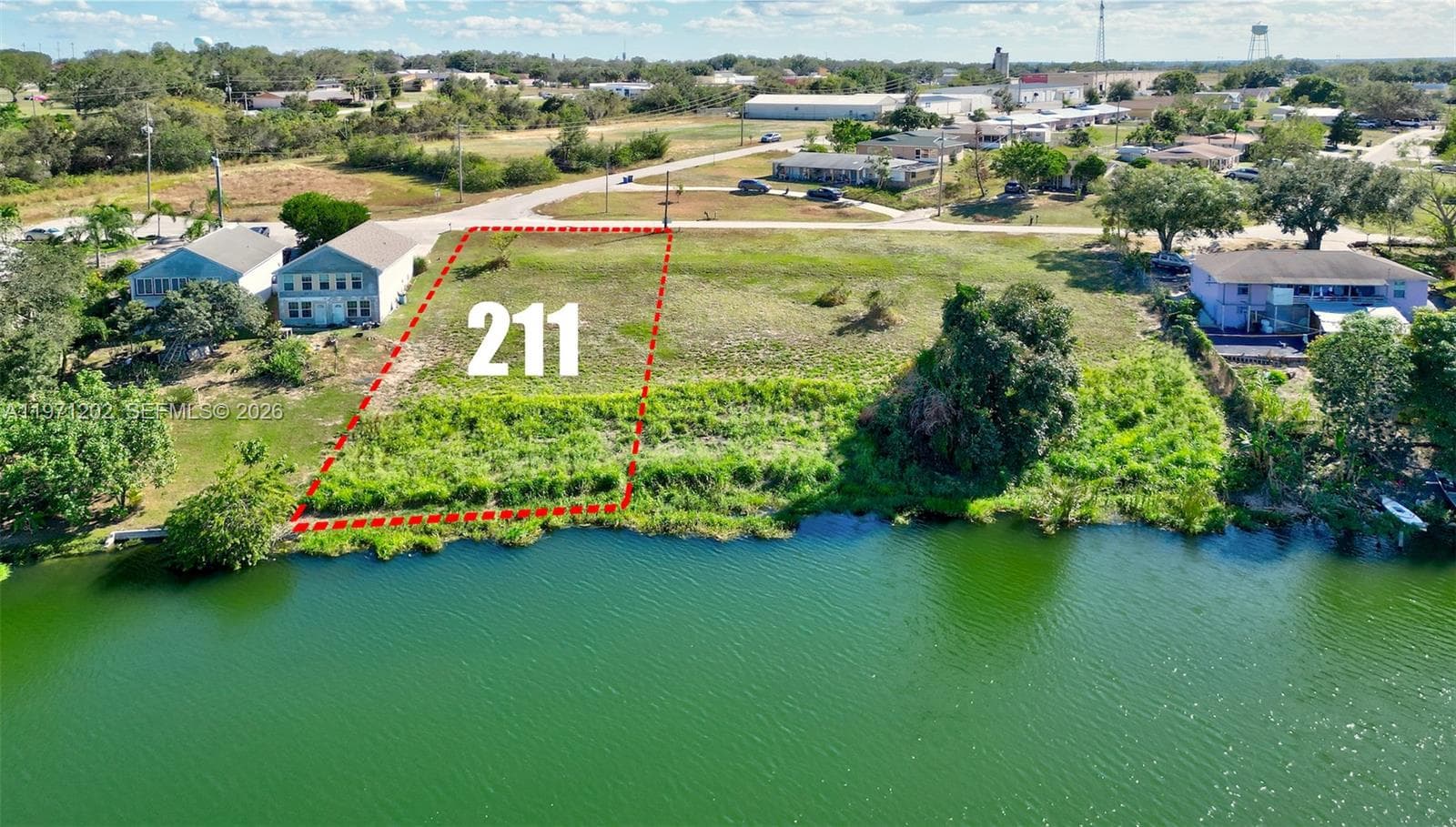 211 Rachard Blvd, Lake Placid FL 33852