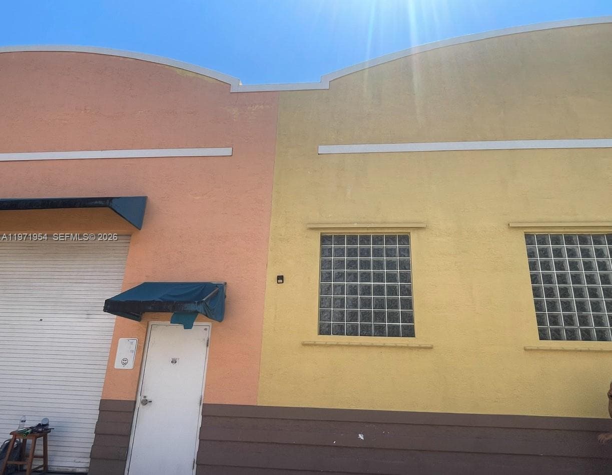 212 N Federal Hwy, Dania Beach FL 33004