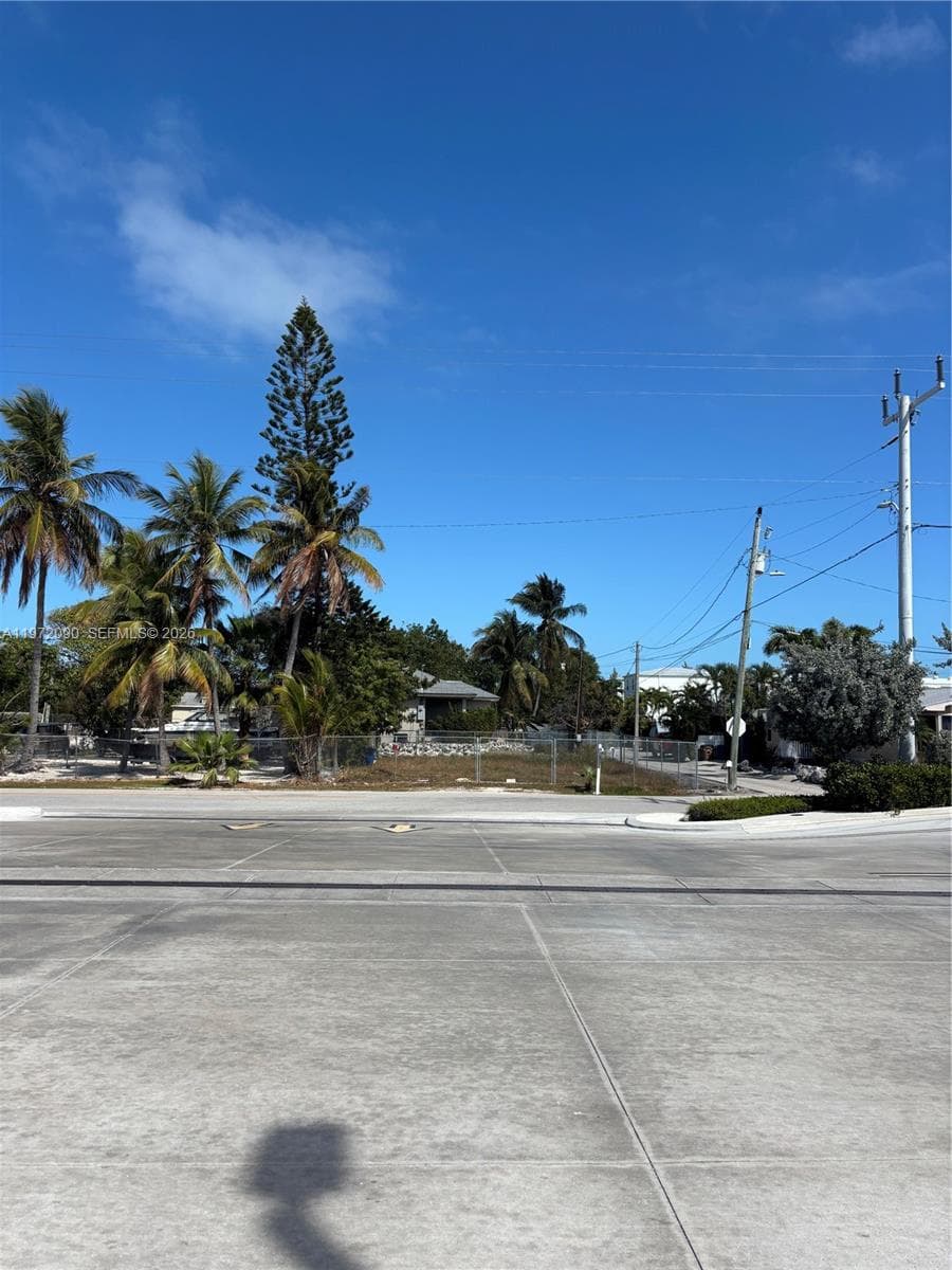 319 Tuskegee Street, Marathon FL 33050
