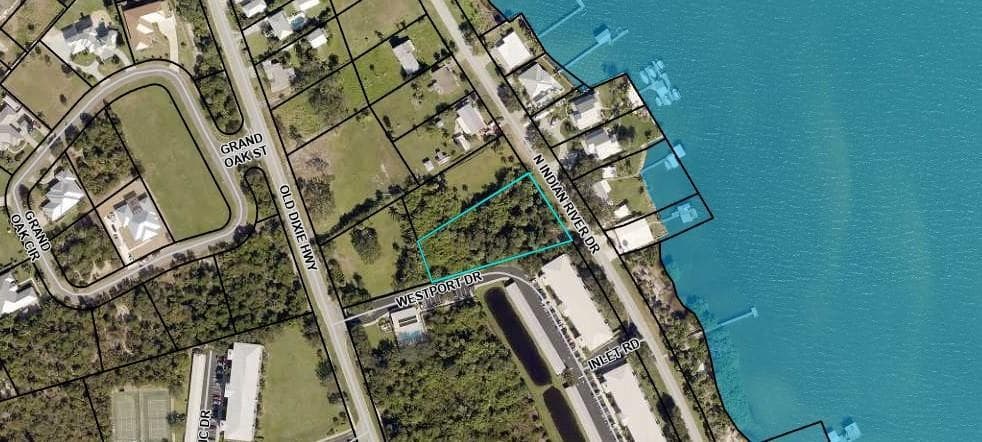 13595 N Indian River Drive, Sebastian FL 32958