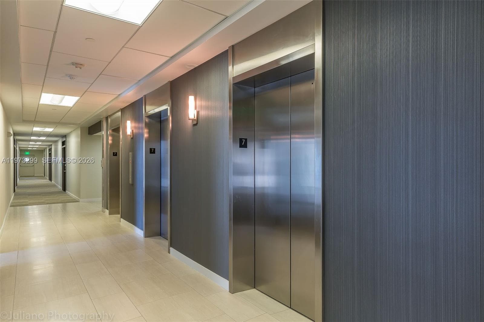 150 SE 2nd Ave # 1401, Miami FL 33131